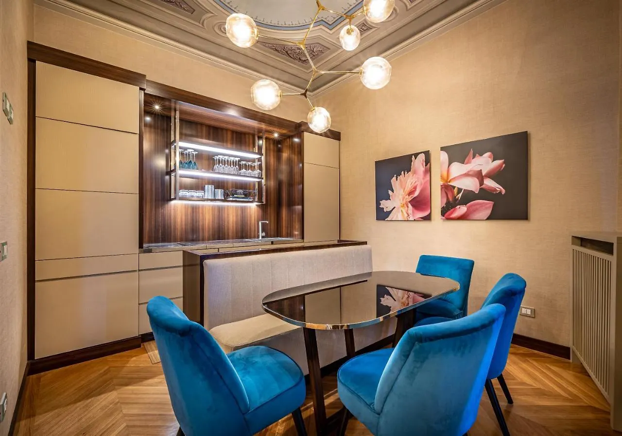 פירנצה Yid Santa Maria Novella Suites Apt With Balcony איטליה